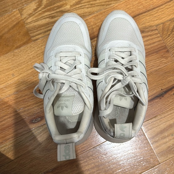 Adidas Multix Khaki Tan Grade School Girls Shoe Size 4 - Picture 2 of 8